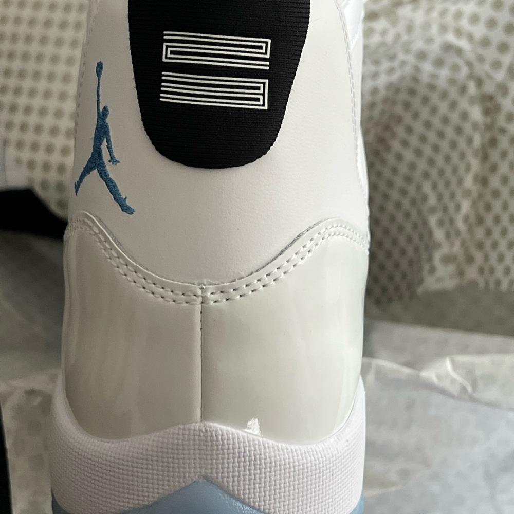 Air jordan 11